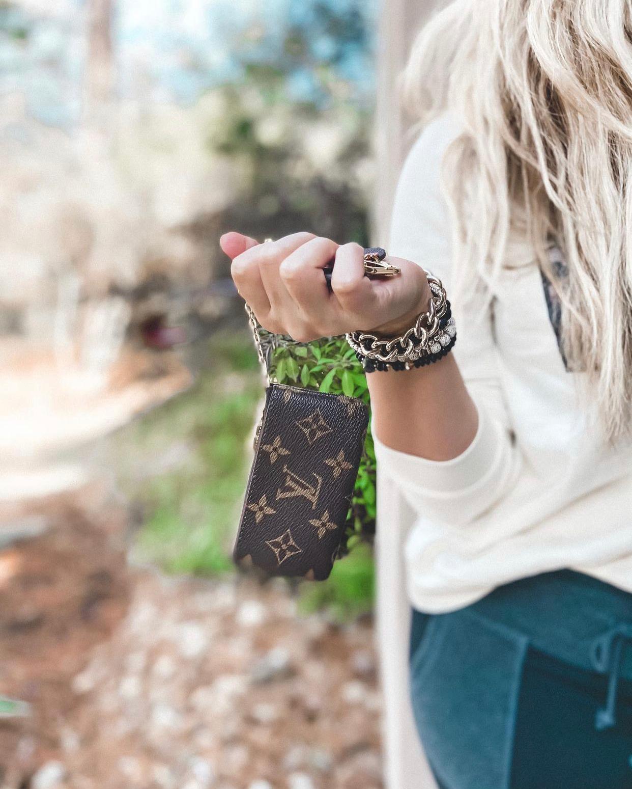 AUTHENTİC  KEY POUCH