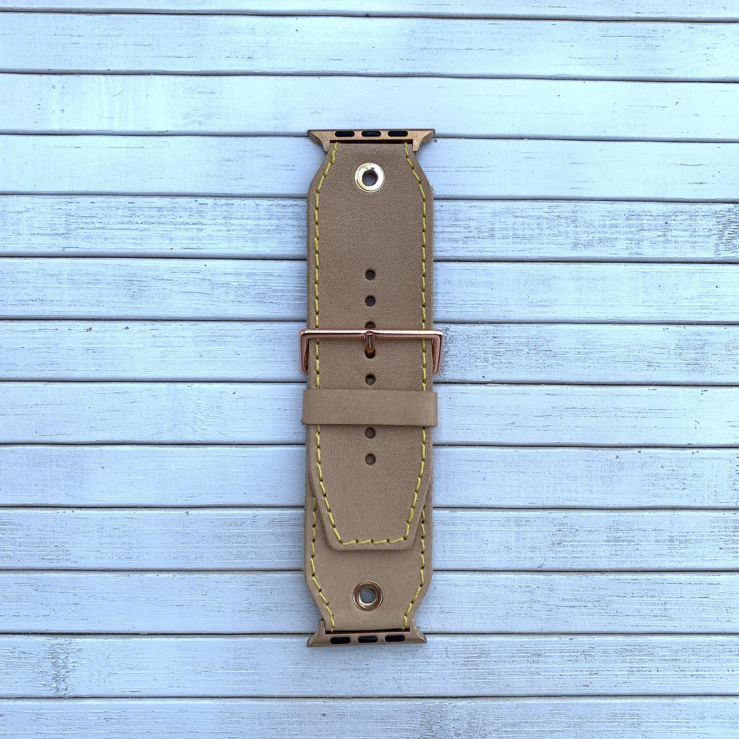 Vacettha Leather Bird eye Apple Watch strap