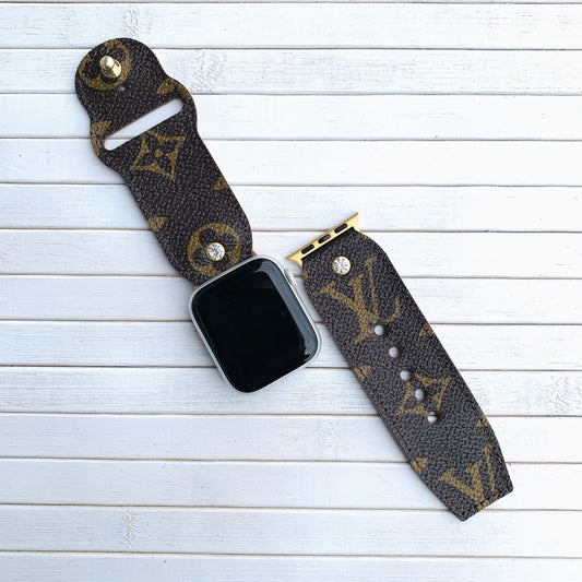 Classic Authentic Apple Watch strap Needle Closure New Model